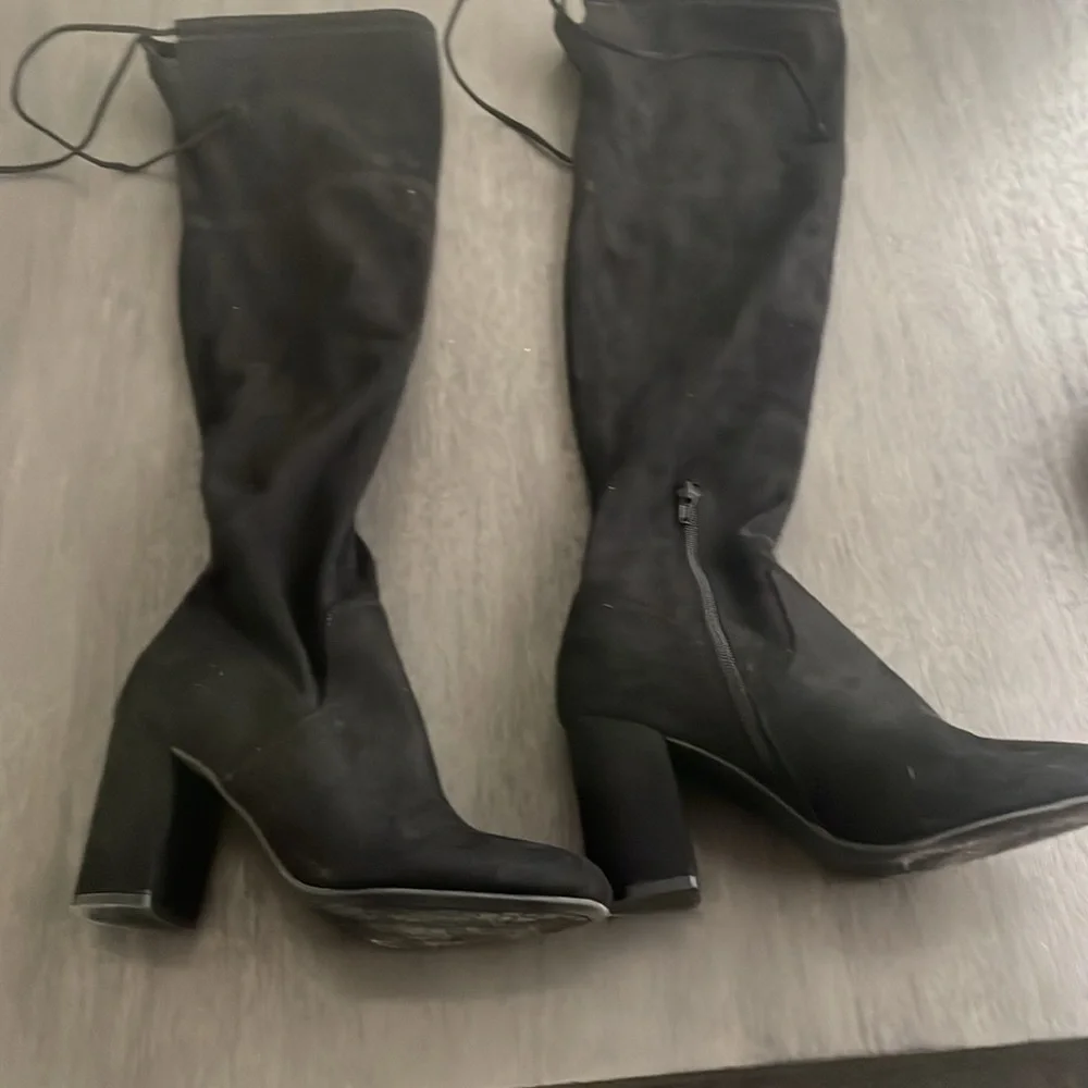 Kelly & Katie black over the knee boot size 6.5m. - Picture 2 of 5